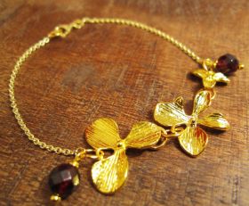 AURUM "three orchids in gold"